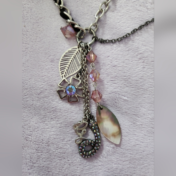 Guess Charm Necklace - Picture 1 of 5